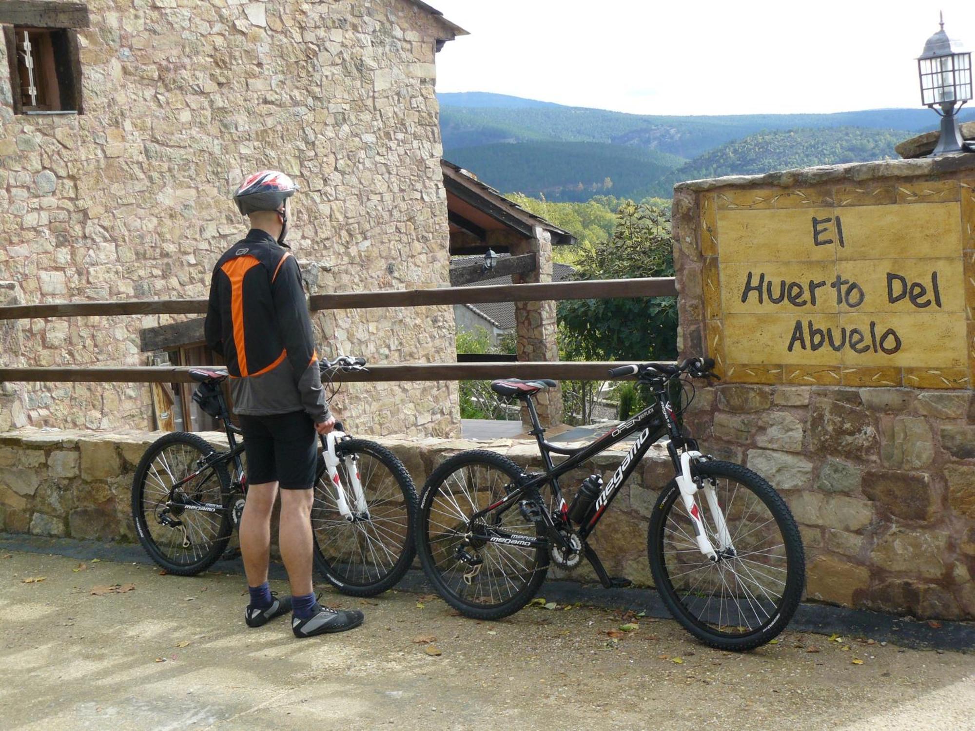 Casa Rural, Spa Y Restaurante El Huerto Del Abuelo Almiruete Eksteriør bilde