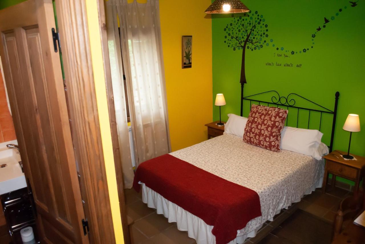 Casa Rural, Spa Y Restaurante El Huerto Del Abuelo Almiruete Eksteriør bilde